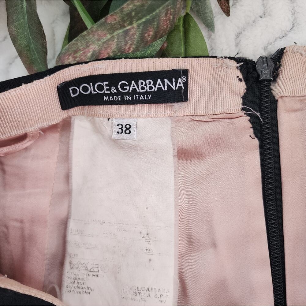 DOLCE & GABBANA BLACK VINTAGE PENCIL SKIRT SIZE 38 (26 INCH WAIST) - Picture 5 of 5